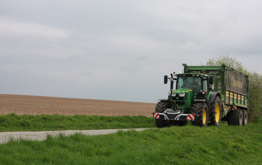 Landmaschinen im Straßenverkehr